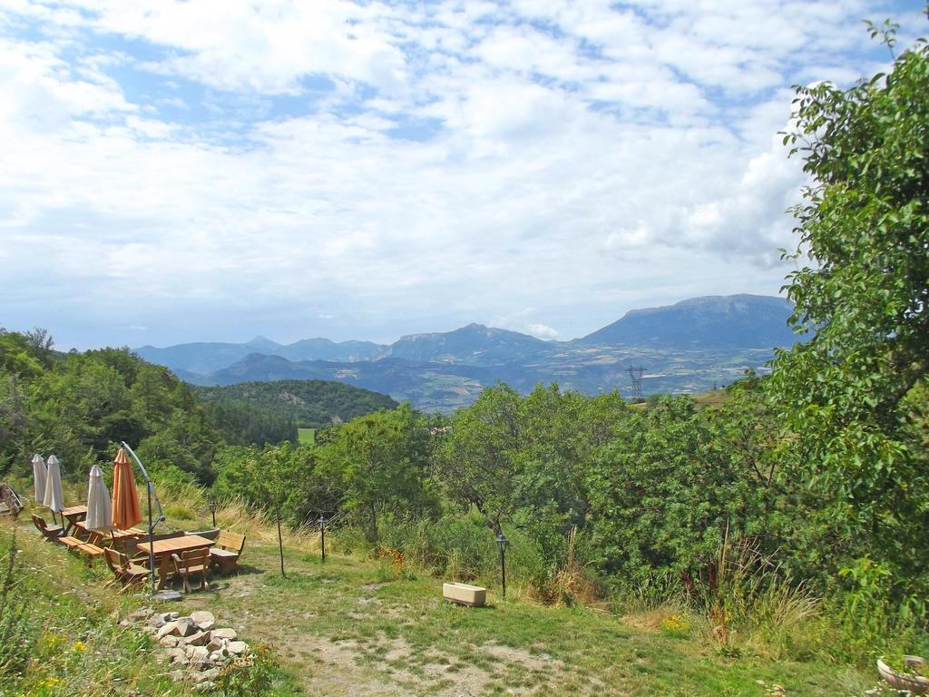 L'Asphodele Venterol (Alpes-de-Haute-Provence) Exterior foto